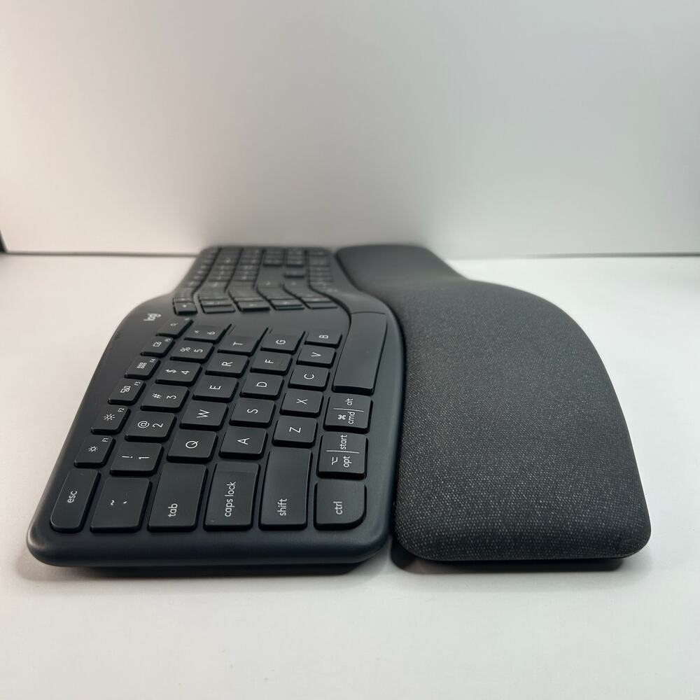 Logitech ERGO K860 Bluetooth Wireless Split Ergonomic Keyboard With Dongle - Picture 5 of 11